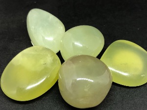 Bowenite - 'A' - 6g to 9g SerpentineTumbled Stone (Selected)