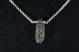 Moldavite Sterling Silver Pendant, from Czech Republic (REF:MOLDSP15)