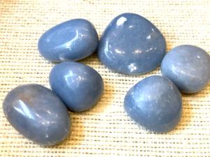 Angelite - Peru - 5g to 10g, 1.5 to 2cm Tumbled Stone (Selected)