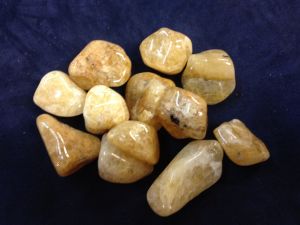 Amber - Milky Colour - Tumbled