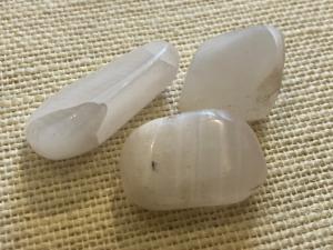 Calcite - Mangano - 5g to 10g Oblong Tumbled Stone (Selected)