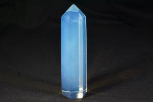 Opalite Glass Obelisk (REF:OPGOBE1)