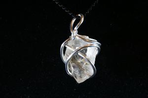 Hand Wired Rutile Quartz Pendant (REF:HWRQ57)