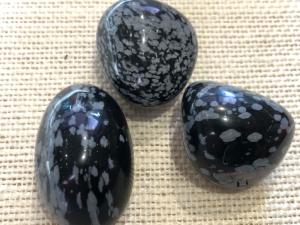 Obsidian - Snowflake - 3cm, 15g to 20g Tumbled Ston (Selected)e