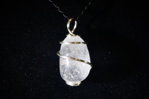 Quartz Hand Wired Pendant (No.747)