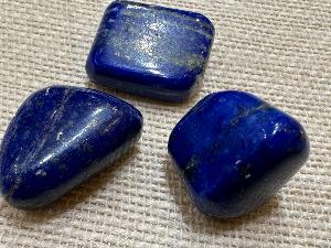Lapis Lazuli - Afghanistan - 1.5  to 2.5 cm, 6 to 10g - Tumbled Stone (Selected)