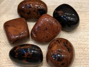 Obsidian - Mahogany - 2 to 3 cm Tumbled Stone (Selected)