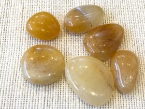 Quartz - Yellow - 1.5cm to 3cm, 5g to 10g Tumbled Stone (Selected)