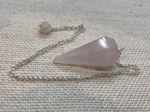 Rose Quartz Pendulum (ref p21)