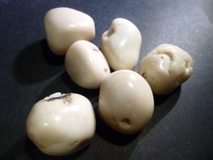 Magnesite - White - Smooth - Tumbled Stone 