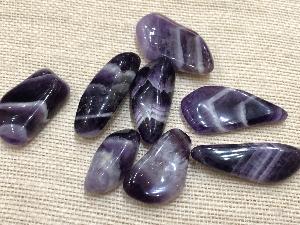 Amethyst - Chevron ( Banded ) - 5g-10g, 2.5 to 3.5 cm Tumbled Stone.(Selected)