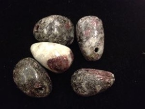 Drilled - Rubies in Zoisite - Tumbled stone (Selected)