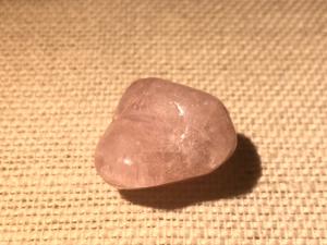 Morganite - Pink Beryl - Boxed Tumbled Stone (Ref TB29)