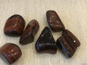 Tiger Eye - Red - 11g to 21g, Tumbled Stone (Selected)