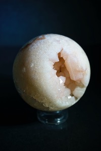 Pink Quartz Open Sphere (No.113)