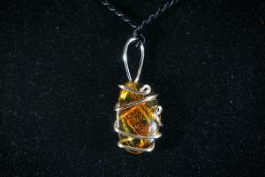 Amber Baltic Pendant (REF:AHWP57)