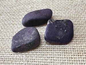 Purpurite - 3g to 4g Tumbled Stone (Selected)