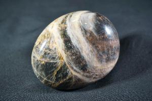 Black Moonstone Pebble (REF:LBMP3)