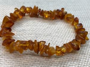 Amber - Honey Colour Baltic Amber - 18cm Elasticated Bead Bracelet ( RefAMJ8)