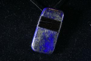 Lapis Lazuli Hand Tied Pendant (REF:NC15LL)
