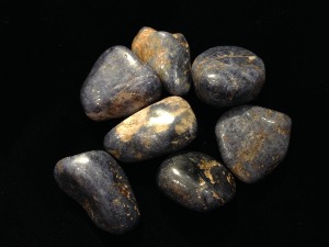 Sapphire - Tumbled Stone 'B' grade