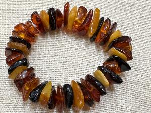Amber - Large Chip Mixed Colours of Lithuanian Amber - Elasticated Bead Bracelet ( Ref AMJ10)