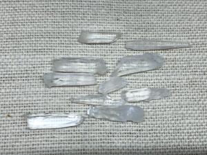 Quartz , TIPLESS - NO POINTS, Pack weight15g Quartz Pieces (ref pack 2)