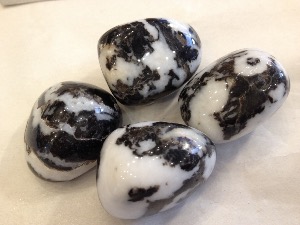 Jasper - Zebra - Black White 3cm Tumbled Stone
