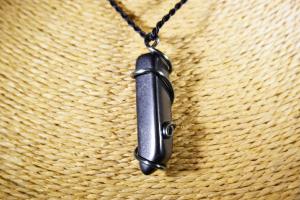 Shungite Hand Wired Pendant (REF:HWSP7)