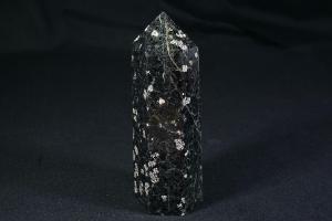 Red Snowflake Obsidian Obelisk (REF:REDSNWOBE3)