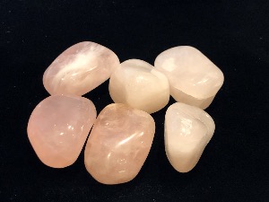 Rose Quartz - Brazilian - Pink -  3 to 4 cm , 30g to 35g Tumbled Stone