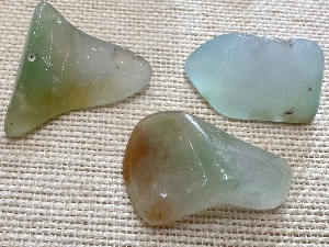 Chrysoprase - 8g to 10g 'Apple" Tumbled Stone (Selected)