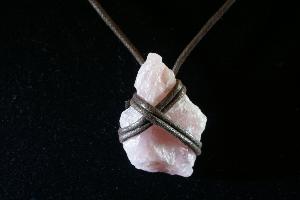 Rose Quartz Hand Tied Pendant (REF:HWRQ1)