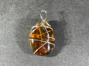 Hand Wired Pendant Amber, Baltic (REF:AMB4)