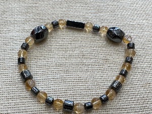 Good Fortune -  Citrine & Hematite Bead Bracelet, Elasticated, 21cm (Large) (ref112525)