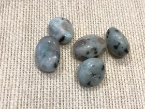Jasper - Kiwi - up to  5g Tumbled Stone (Selected)    