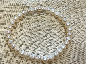River Pearls with Sterling Silver accent beads, 16cm Elasticated Bracelet (Ref rpmb0626111)