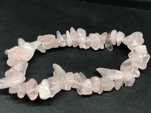 Rose Quartz - Gemstone chip bead bracelet (Selected)