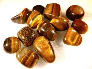 Tiger Eye - Hawks Eye - Golden Tumbled Stone