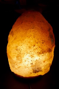 (Large) Himalayan Salt Lamp (No.80)
