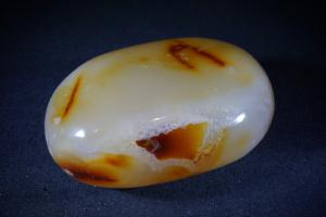 Carnelian Pebble (No.84)