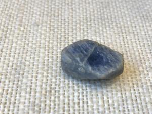 Sapphire -  Unpolished Mozambique Sapphire (Ref RBX8)