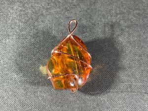 Hand Wired Pendant Amber with Insect, Baltic (REF:AMB1)