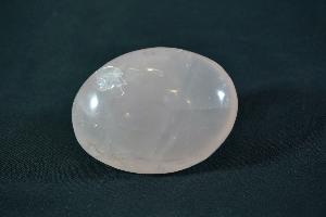 Rose Quartz Pebble (REF:LRQP1)