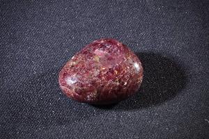 Ruby, from India - Box Tumbled (REF:RI4-TB367)