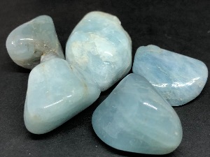 Aquamarine - 'A' gradeTumbled Stone