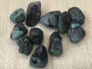Emerald  - 7g to 13g Rough Tumbled Stone (Selected)