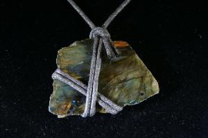 Labradorite (Half Polished/Half Rough) Hand Tied Pendant (REF:HWRPL13)