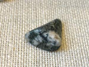 Preseli - Bluestone - Tumbled Boxed Stone (Ref TB144)