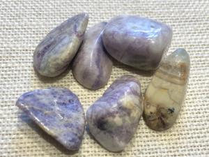 Fluorite - Chinese - 2 to 3cm Tumbled Stone   (Selected)